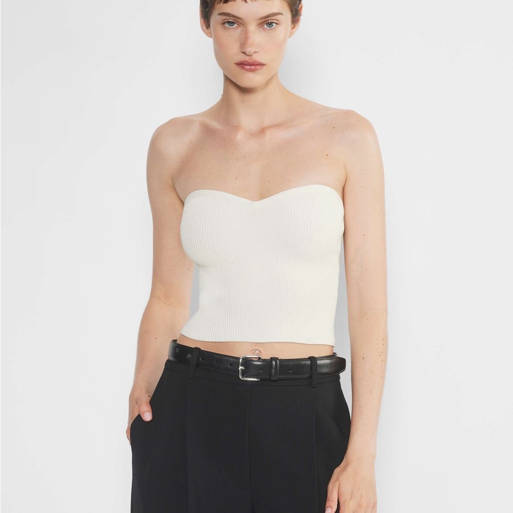 Babaton Strapless Sweetheart Ribbed Crop Top in Cream